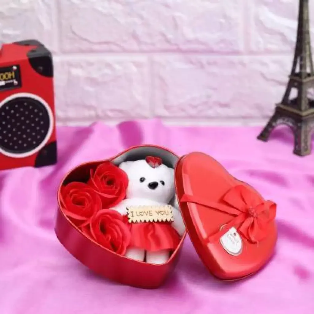 Valentine Heart Box with Teddy & Red Roses 2.webp
