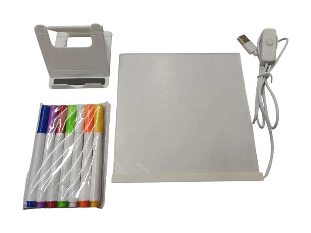 3D Acrylic Writing Pad (15-15cm) 3.webp