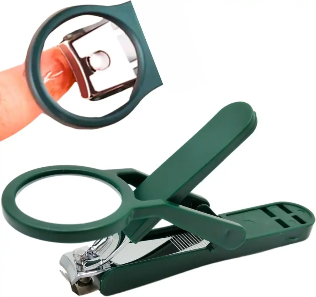 Nail Cutter with Magnifying Glass