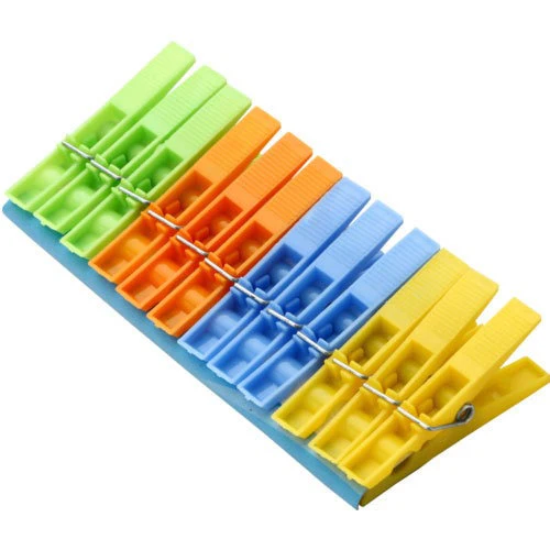 Plastic Cloth Clips (12 Pcs)	