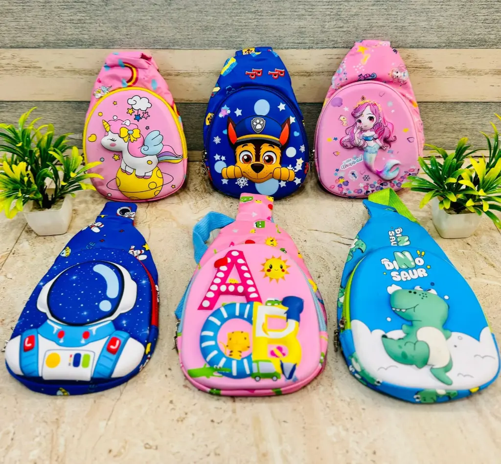 [KBS-1322] Cartoon crossbody Bag